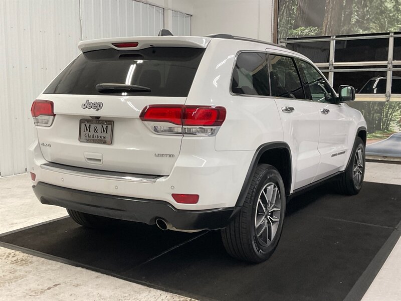 2021 Jeep Grand Cherokee Limited 4X4 / 3.6L V6 / Sunroof / Leather / Navi  / Backup Camera / Leather & Heated Seats / 36,000 MILES - Photo 8 - Gladstone, OR 97027