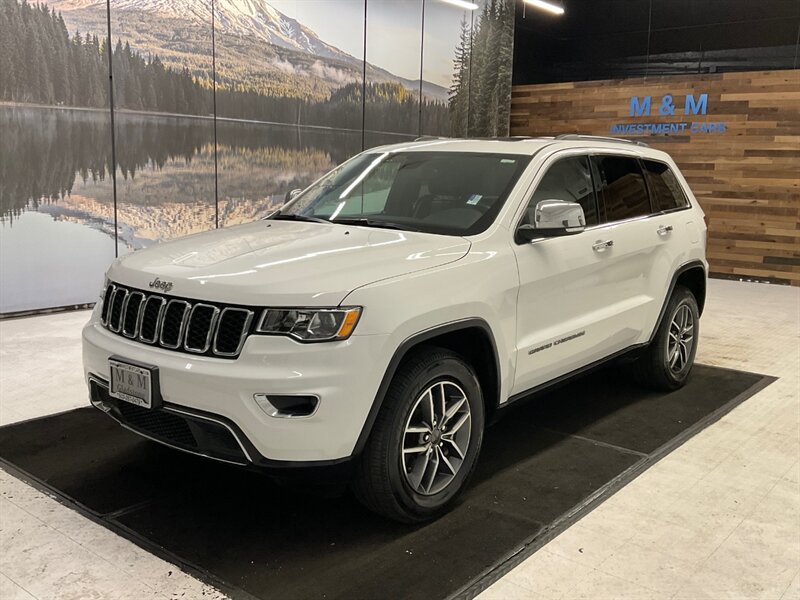 2021 Jeep Grand Cherokee Limited 4X4 / 3.6L V6 / Sunroof / Leather / Navi  / Backup Camera / Leather & Heated Seats / 36,000 MILES - Photo 1 - Gladstone, OR 97027