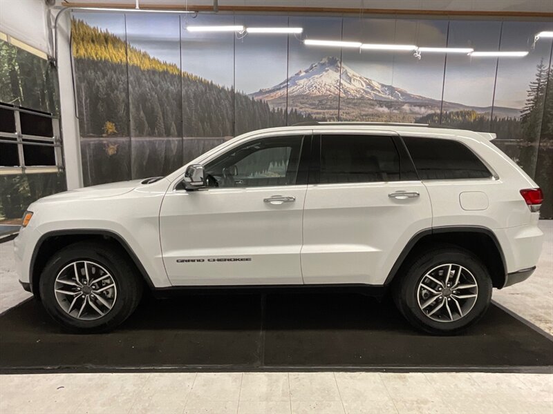 2021 Jeep Grand Cherokee Limited 4X4 / 3.6L V6 / Sunroof / Leather / Navi  / Backup Camera / Leather & Heated Seats / 36,000 MILES - Photo 3 - Gladstone, OR 97027