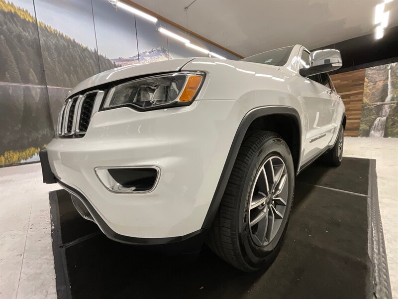 2021 Jeep Grand Cherokee Limited 4X4 / 3.6L V6 / Sunroof / Leather / Navi  / Backup Camera / Leather & Heated Seats / 36,000 MILES - Photo 9 - Gladstone, OR 97027