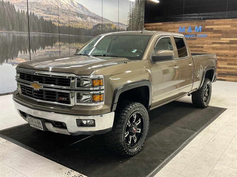 2015 Chevrolet Silverado 1500 LT Z71 4X4 / 5.3L V8 / Navi & Camera / LIFTED  / LOCAL OREGON TRUCK / LIFTED w. 33 " TOYO OPEN COUNTRY & 20 " WORK WHEELS / 75,000 MILES - Photo 1 - Gladstone, OR 97027