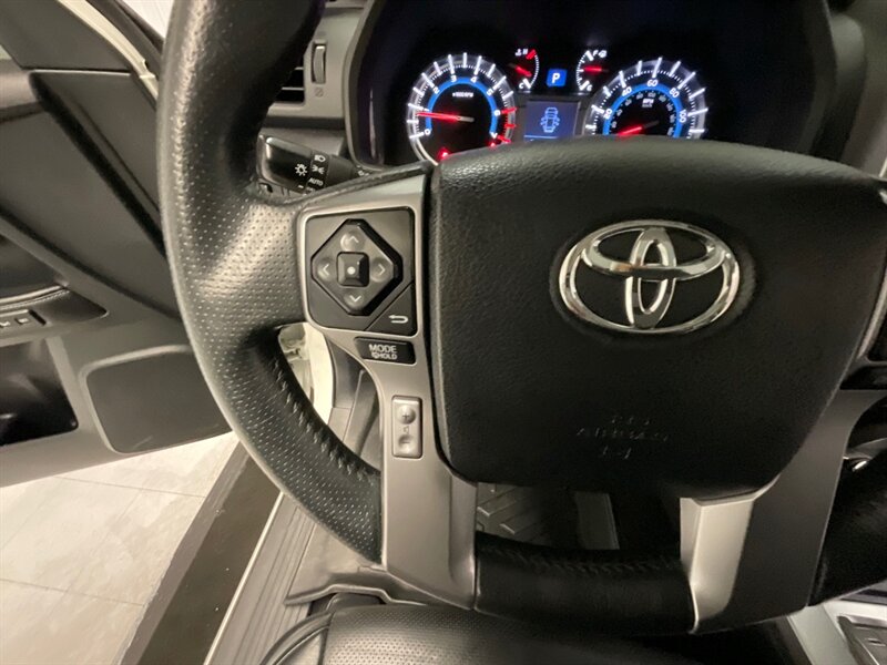 2015 Toyota 4Runner Limited Sport Utility / 4X4 / 72,000 MILES  /RUST FREE / Leather & Heated Seats /Sunroof / Navigation / BRAND NEW TIRES - Photo 49 - Gladstone, OR 97027