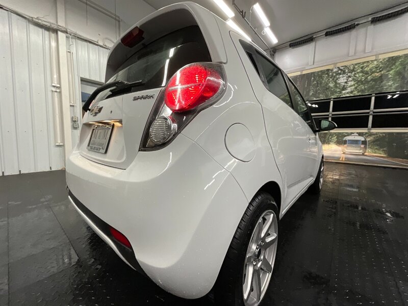 2015 Chevrolet Spark LS CVT 4Dr Hatchback / NEW TIRES / 73,000 MILES  LOCAL CAR / BRAND NEW TIRES / SHARP & CLEAN !! - Photo 12 - Gladstone, OR 97027