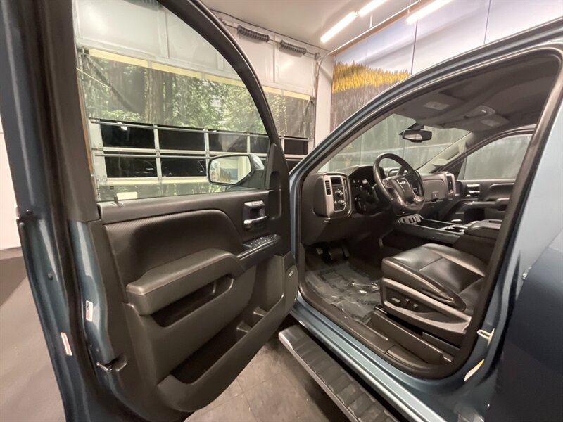 2014 GMC Sierra 1500 SLT Crew Cab 4X4 / Leather Navigation / CLEAN   - Photo 39 - Gladstone, OR 97027