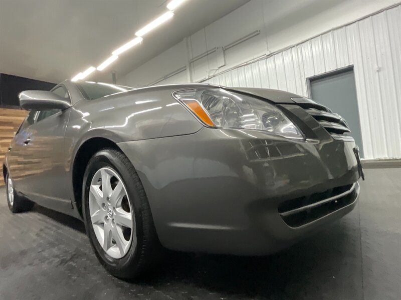 2007 Toyota Avalon XL Sedan / V6 / Excel Cond / 129,000 MILES   - Photo 10 - Gladstone, OR 97027