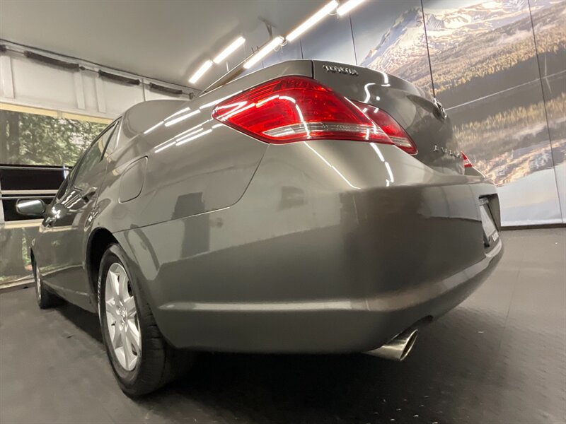 2007 Toyota Avalon XL Sedan / V6 / Excel Cond / 129,000 MILES   - Photo 12 - Gladstone, OR 97027