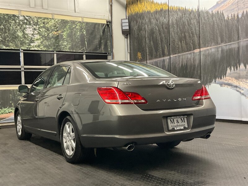 2007 Toyota Avalon XL Sedan / V6 / Excel Cond / 129,000 MILES   - Photo 7 - Gladstone, OR 97027