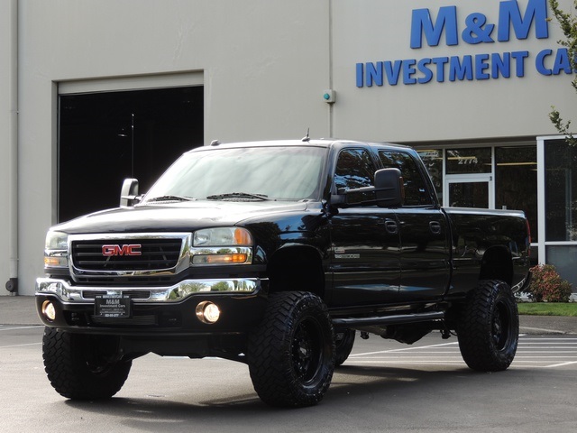 2005 GMC Sierra 2500 SLT / 4X4 / 6.6L Duramax Diesel / LIFTED LIFTED   - Photo 49 - Portland, OR 97217