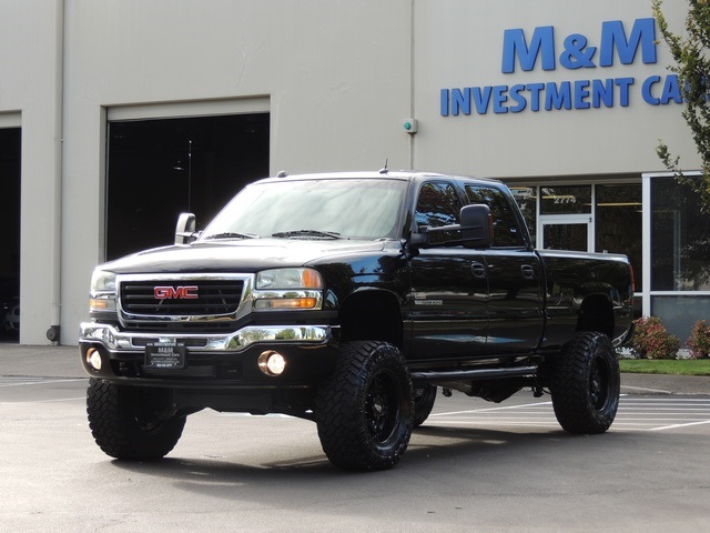 2005 GMC Sierra 2500 SLT / 4X4 / 6.6L Duramax Diesel / LIFTED LIFTED   - Photo 48 - Portland, OR 97217