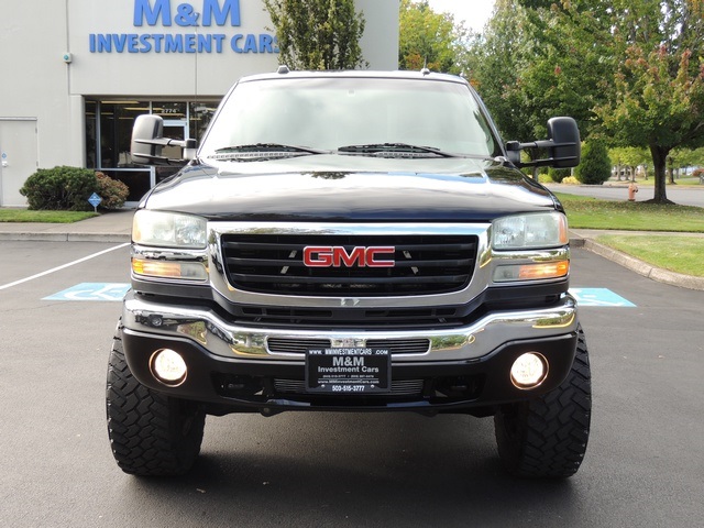 2005 GMC Sierra 2500 SLT / 4X4 / 6.6L Duramax Diesel / LIFTED LIFTED   - Photo 5 - Portland, OR 97217