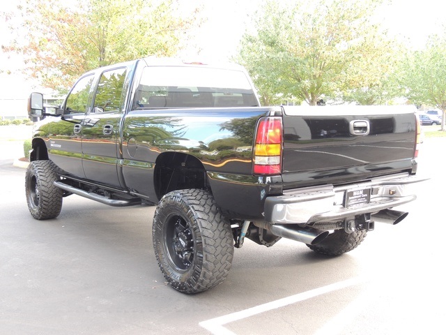 2005 GMC Sierra 2500 SLT / 4X4 / 6.6L Duramax Diesel / LIFTED LIFTED   - Photo 7 - Portland, OR 97217