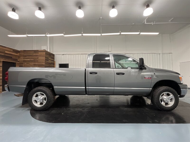 2008 Dodge Ram 3500 SLT QUAD CAB 4x4 / 6 SPEED MANUAL / 6.7L CUMMINS  / RUST FREE / LOW MILES - Photo 4 - Gladstone, OR 97027