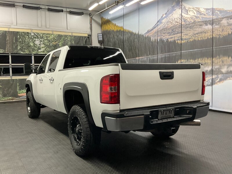 2008 Chevrolet Silverado 2500 LT1 4X4 / Crew Cab / 6.6L DURAMAX DIESEL / LIFTED   - Photo 8 - Gladstone, OR 97027