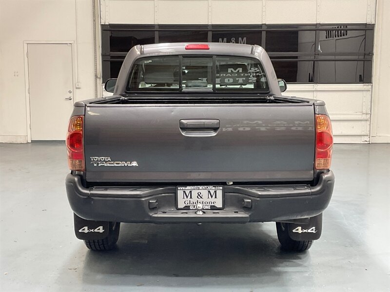 2014 Toyota Tacoma Regular Cab 4X4 / 2.7L 4Cyl / 5-SPEED MANUAL  / LOCAL OREGON TRUCK / ZERO RUST - Photo 6 - Gladstone, OR 97027