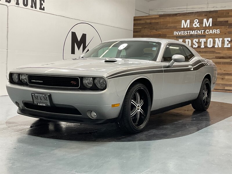 2012 Dodge Challenger R/T Coupe 2Dr / 5.7L V8 HEMI / 59,000 MILES  / BRAND NEW TIRES - Photo 49 - Gladstone, OR 97027