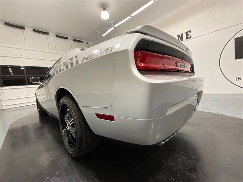 2012 Dodge Challenger R/T Coupe 2Dr / 5.7L V8 HEMI / 59,000 MILES  / BRAND NEW TIRES - Photo 23 - Gladstone, OR 97027