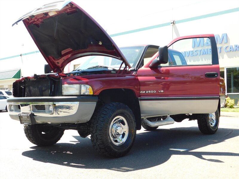 1996 Dodge Ram 2500 3/4 TON 4X4 / V8 5.9 L /  NEW TIRES / LOW MILES   - Photo 25 - Portland, OR 97217