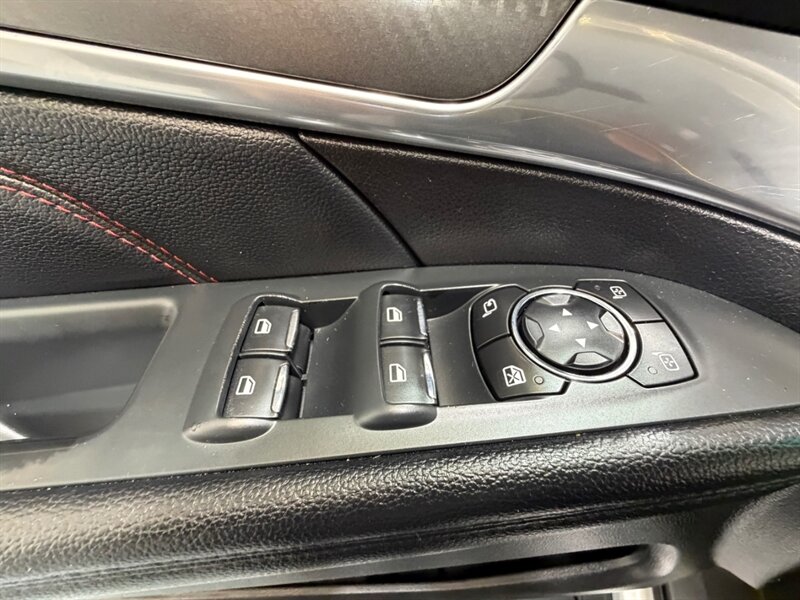 2017 Ford Explorer Sport AWD 3.5L ECOBOOST /3RD ROW SEAT /LEATHER / Heated & Cooled Leather Seats / Navi & Camera - Photo 34 - Gladstone, OR 97027