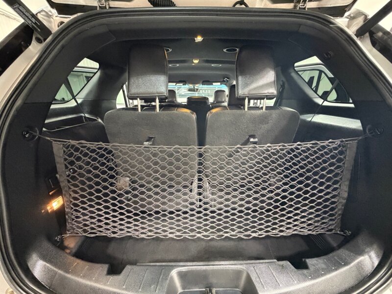 2017 Ford Explorer Sport AWD 3.5L ECOBOOST /3RD ROW SEAT /LEATHER / Heated & Cooled Leather Seats / Navi & Camera - Photo 12 - Gladstone, OR 97027