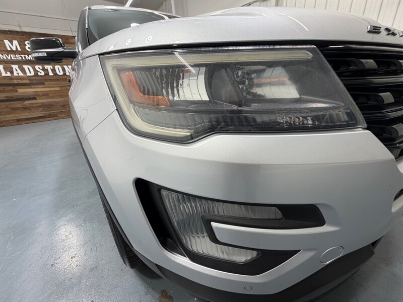 2017 Ford Explorer Sport AWD 3.5L ECOBOOST /3RD ROW SEAT /LEATHER / Heated & Cooled Leather Seats / Navi & Camera - Photo 27 - Gladstone, OR 97027