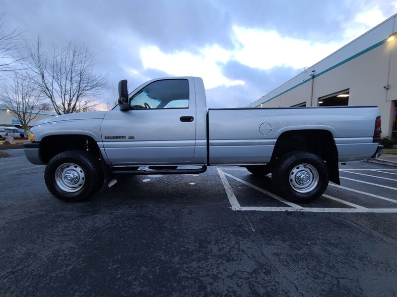 2001 Dodge Ram 2500 REG CAB / 4X4 / 5.9L V8 / LONG BED /  3/4 TON  / Oregon Truck / No Rust / Very Clean & Sharp - Photo 3 - Portland, OR 97217