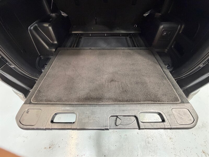 2012 Toyota 4Runner Limited 4x4 /Leather Heated seats / Sunroof /ZERO RUST / Navigation & Backup Camera - Photo 31 - Gladstone, OR 97027