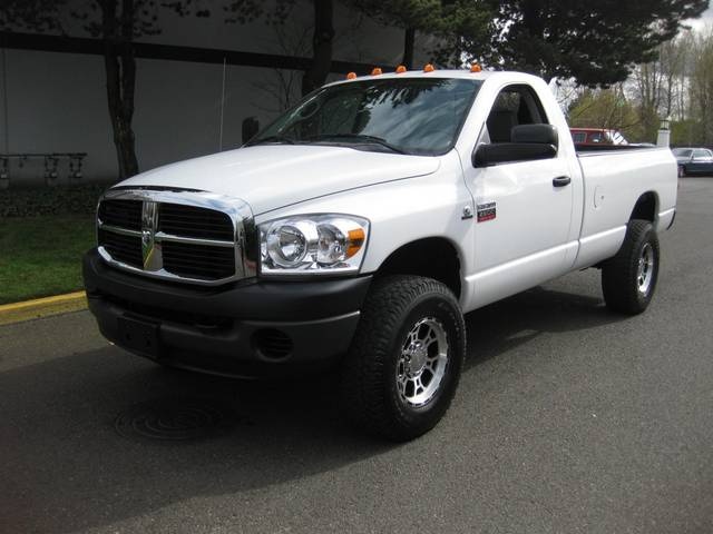 2009 Dodge Ram 2500 ST   - Photo 1 - Portland, OR 97217