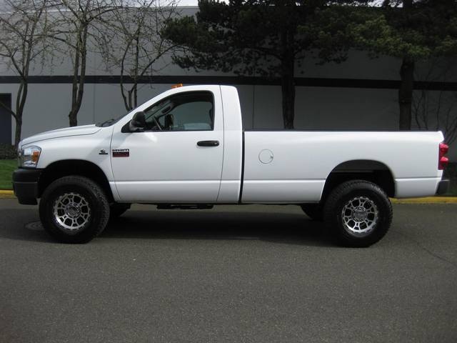 2009 Dodge Ram 2500 ST   - Photo 2 - Portland, OR 97217