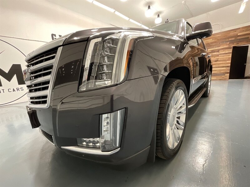 2016 Cadillac Escalade Platinum 4X4 / 6.2L V8 / Leather Sunroof / 1-OWNER  / FULLY LOADED LOCAL SUV - Photo 57 - Gladstone, OR 97027