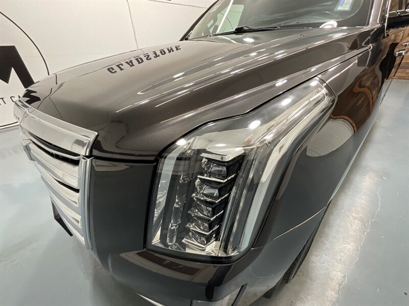 2016 Cadillac Escalade Platinum 4X4 / 6.2L V8 / Leather Sunroof / 1-OWNER  / FULLY LOADED LOCAL SUV - Photo 26 - Gladstone, OR 97027