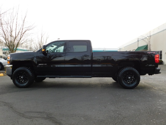 2017 Chevrolet Silverado 3500 4X4 / 6.6L DURAMAX DIESEL / 1-OWNER / LEVELED   - Photo 3 - Portland, OR 97217