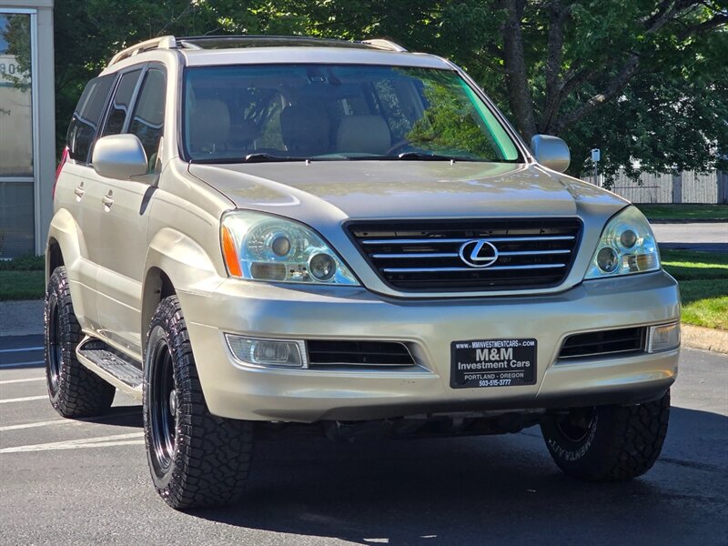 2004 Lexus GX 470 4X4 / V8 4.7L New Tires/ Records/ Fully Loaded  / 8-passenger / NAVi / Back-up CAM / 3rd Seat - Photo 2 - Portland, OR 97217