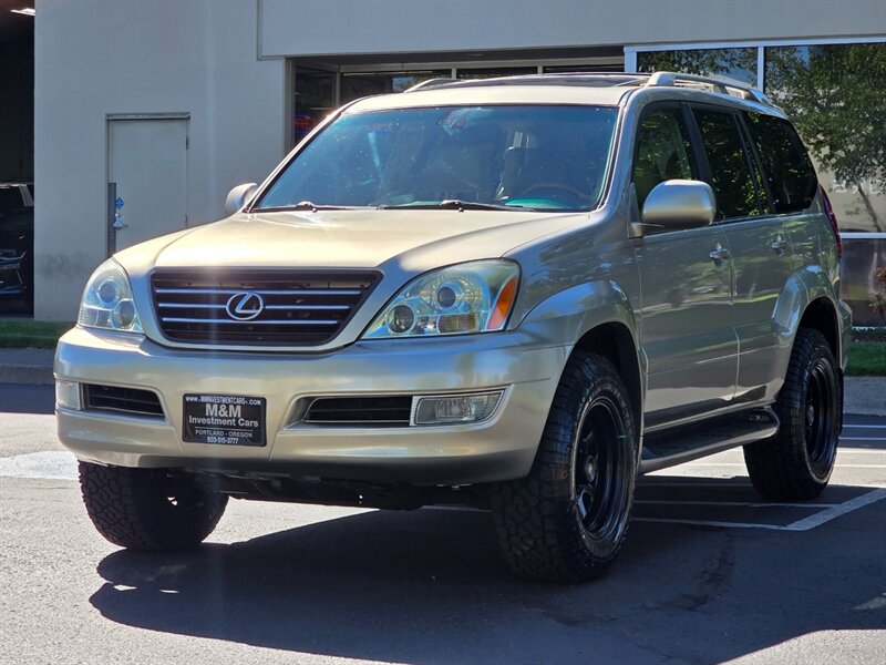 2004 Lexus GX 470 4X4 / V8 4.7L New Tires/ Records/ Fully Loaded  / 8-passenger / NAVi / Back-up CAM / 3rd Seat - Photo 1 - Portland, OR 97217
