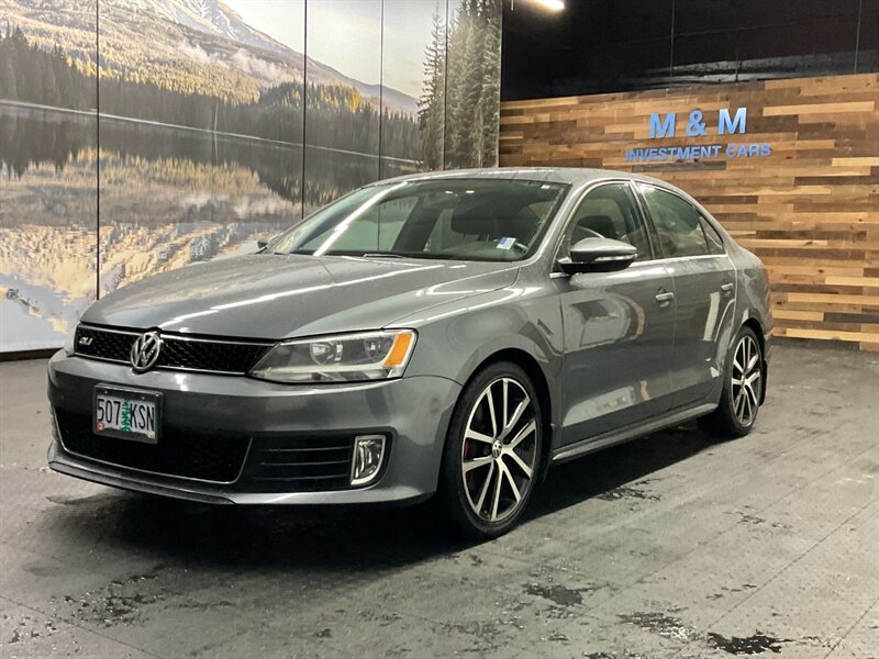 2012 Volkswagen Jetta GLI Autobahn PZEV Sedan / Sunroof / Heated Leather  LOCAL OREGON CAR / ONLY 73,000 MILES / SHARP & CLEAN !! - Photo 1 - Gladstone, OR 97027