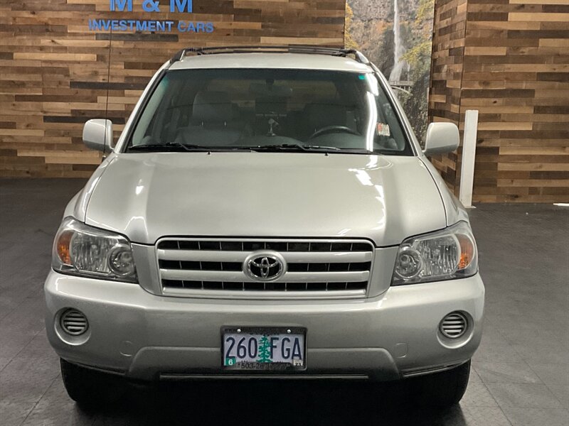 2005 Toyota Highlander 3RD ROW SEAT / Sport Utility / Excel Cond   - Photo 5 - Gladstone, OR 97027