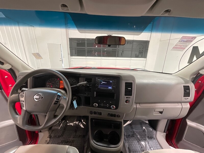 2013 Nissan NV 2500 HD SV CARGO VAN HIGH ROOF / 24,000 MILES  / 1-OWNER LOCAL - Photo 44 - Gladstone, OR 97027