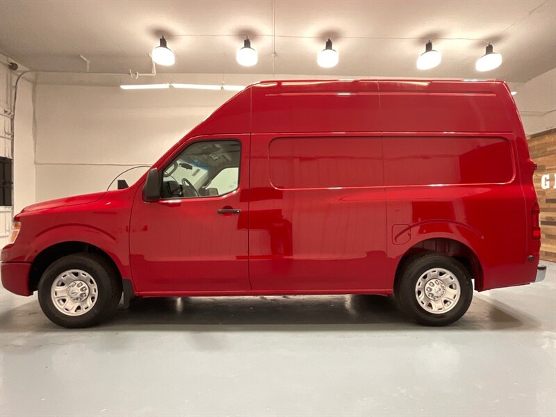 2013 Nissan NV 2500 HD SV CARGO VAN HIGH ROOF / 24,000 MILES  / 1-OWNER LOCAL - Photo 3 - Gladstone, OR 97027