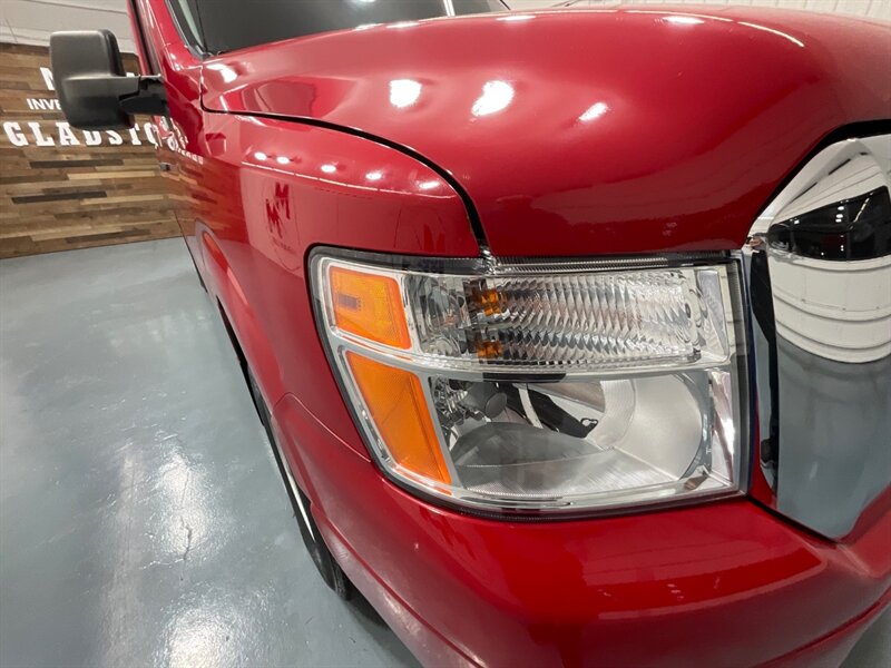 2013 Nissan NV 2500 HD SV CARGO VAN HIGH ROOF / 24,000 MILES  / 1-OWNER LOCAL - Photo 26 - Gladstone, OR 97027