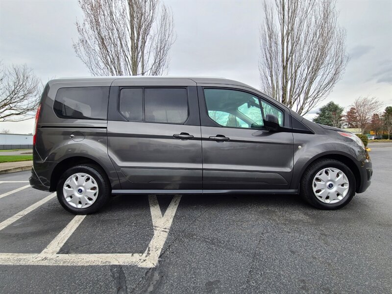 2018 Ford Transit Connect Passenger Van / LWB / 7-Seater / 1-Owner  / Long Wheel Base / Park Assist / Dual Sliding Doors - Photo 4 - Portland, OR 97217