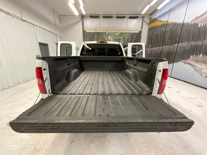 2008 Chevrolet Silverado 1500 4Dr Extended Cab / 5.3L V8 / LOCAL TRUCK / 2WD  / RUST FREE / 6.6 FT BED / 191,000 MILES - Photo 12 - Gladstone, OR 97027