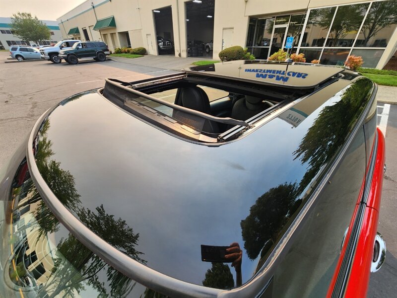 2013 MINI Cooper S 1.6L TURBO / Leather / PANO ROOF / 6-SPEED MANUAL / Hardtop / COLD WEATHER PKG / Continental Tires - Photo 25 - Portland, OR 97217