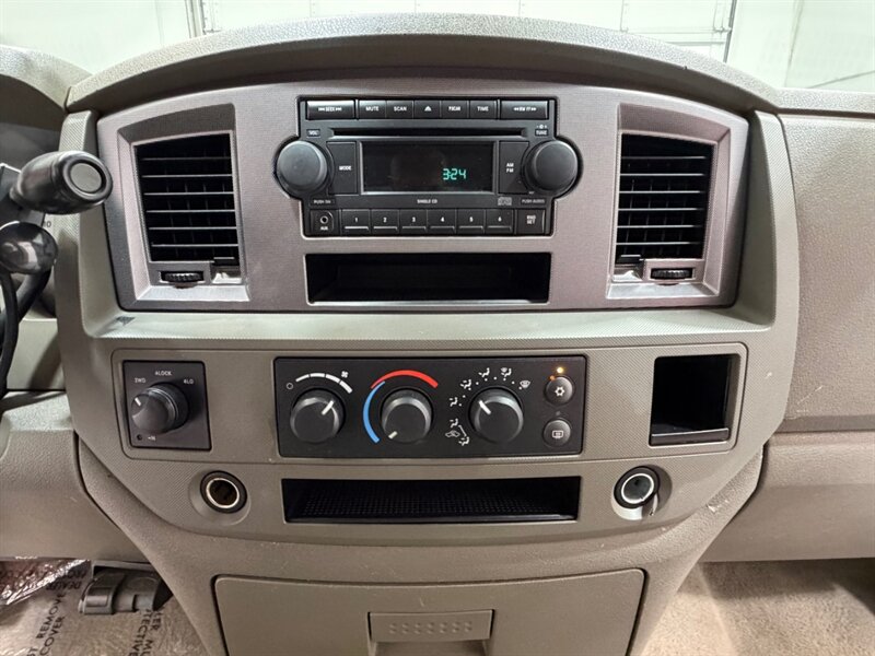 2006 Dodge Ram 3500 SLT Quad Cab 4X4/5.9L DIESEL / DUALLY / NEW TIRES / ZERO RUST / LONG BED / 1-TON / 5.9L CUMMINS DIESEL / DUALLY - Photo 20 - Gladstone, OR 97027