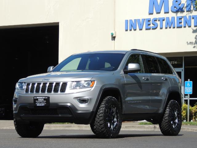 2015 Jeep Grand Cherokee Laredo / 4WD / 18K miles / LIFTED LIFTED