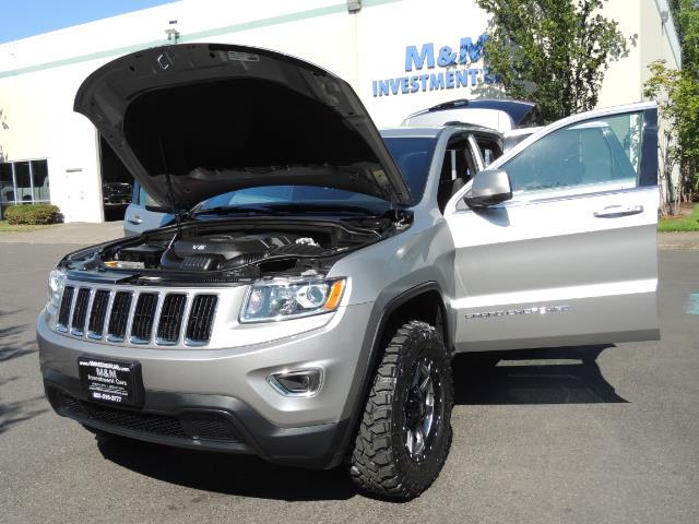 2015 Jeep Grand Cherokee Laredo / 4WD / 18K miles / LIFTED LIFTED   - Photo 25 - Portland, OR 97217