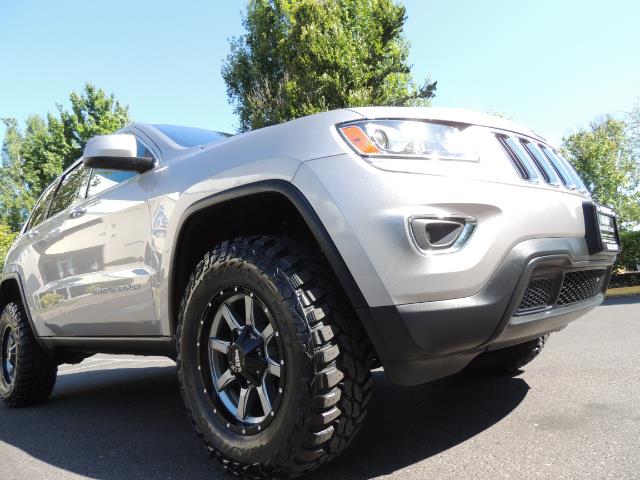 2015 Jeep Grand Cherokee Laredo / 4WD / 18K miles / LIFTED LIFTED   - Photo 10 - Portland, OR 97217