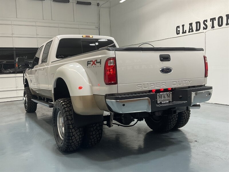 2011 Ford F-350 Lariat ULTIMATE PKG 4X4 / 6.7L DIESEL / DUALLY  / LIFTED w. 35inc MUD TIRES - Photo 8 - Gladstone, OR 97027