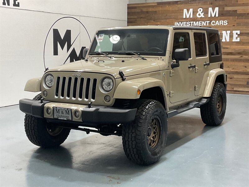 2017 Jeep Wrangler Unlimited Sahara 4X4 / NEW LIFT NEW WHEELS TIRES /59K MILES  / Leather Heated Seats / HARD TOP / ZERO RUST - Photo 1 - Gladstone, OR 97027