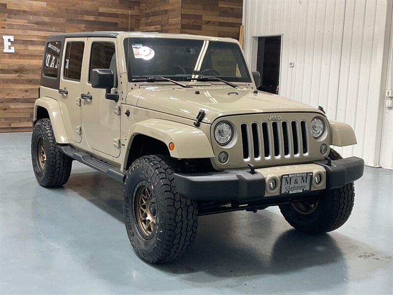 2017 Jeep Wrangler Unlimited Sahara 4X4 / NEW LIFT NEW WHEELS TIRES /59K MILES  / Leather Heated Seats / HARD TOP / ZERO RUST - Photo 2 - Gladstone, OR 97027