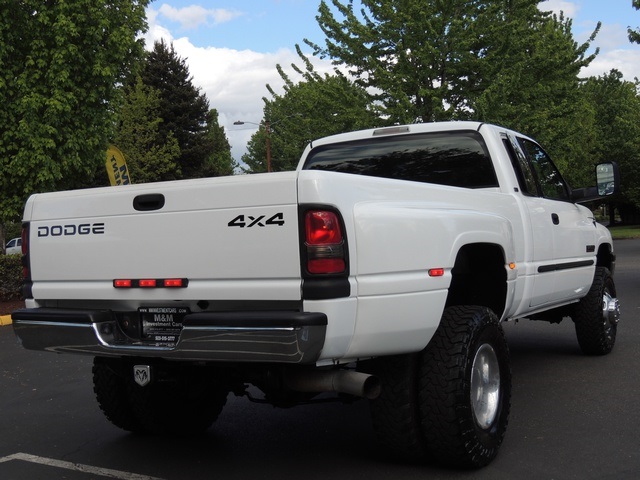 2001 Dodge Ram 3500 SLT Plus / 4X4 / 5.9L DIESEL / 6-SPEED / DUALLY   - Photo 8 - Portland, OR 97217