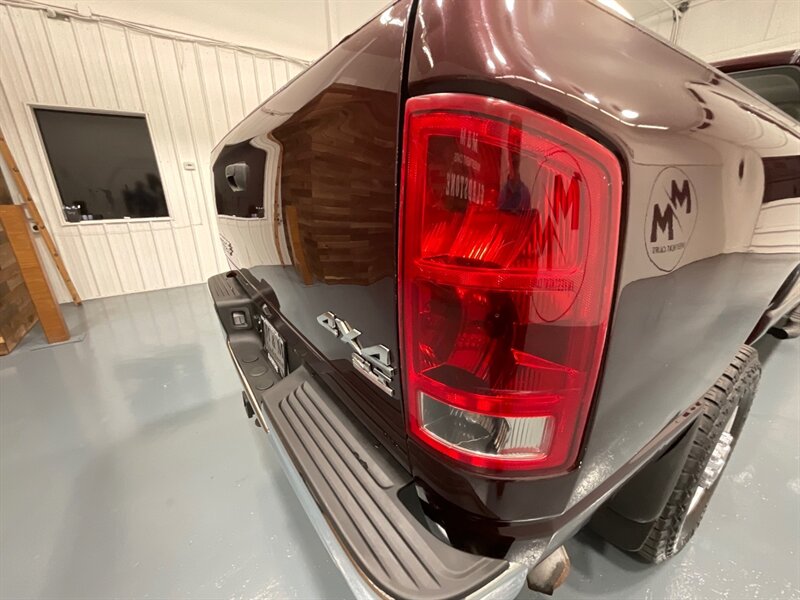 2004 Dodge Ram 2500 SLT Quad Cab 4X4/ 5.9L Diesel /Long bed/128K MILES / Local Truck / ZERO RUST / Rear Airbags & Towing Pkg & Trailer brake controller - Photo 29 - Gladstone, OR 97027